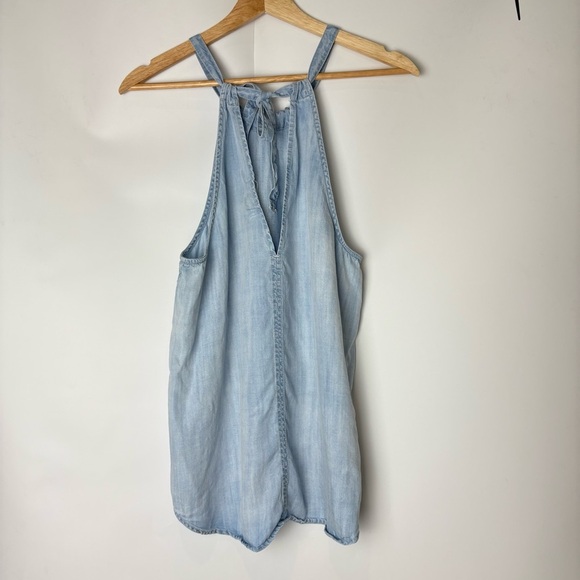 Bella Dahl Silverlake Wash Light Blue Chambray Sleeveless Top - Picture 3 of 6